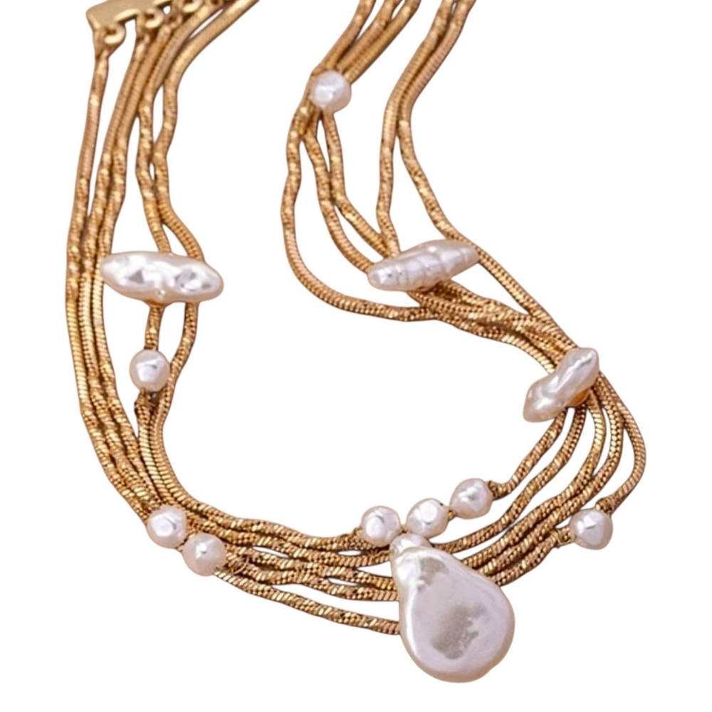 Layered faux pearl necklace; NWOT
